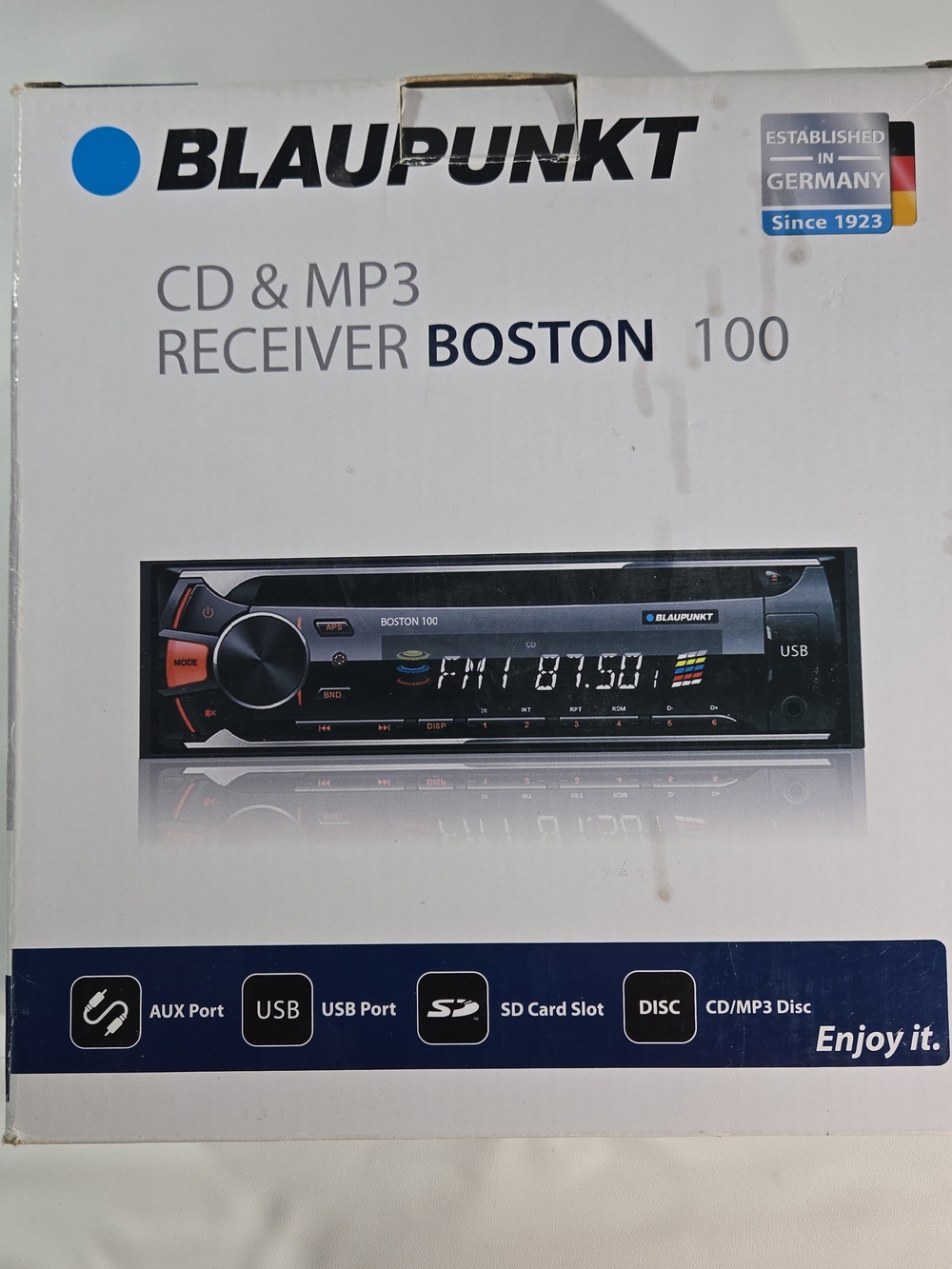 Blaupunkt Boston 100 Black CD & MP3 Car Receiver with USB